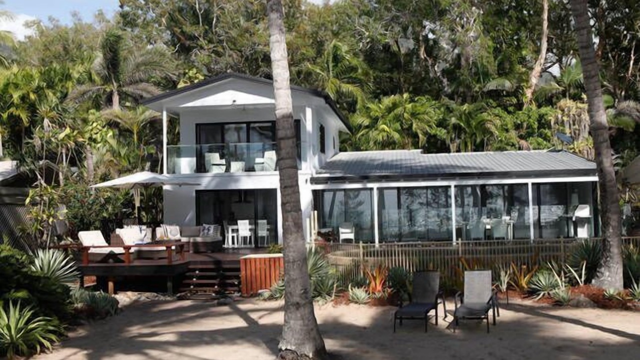 Photo of Outdoor in Oak Beach