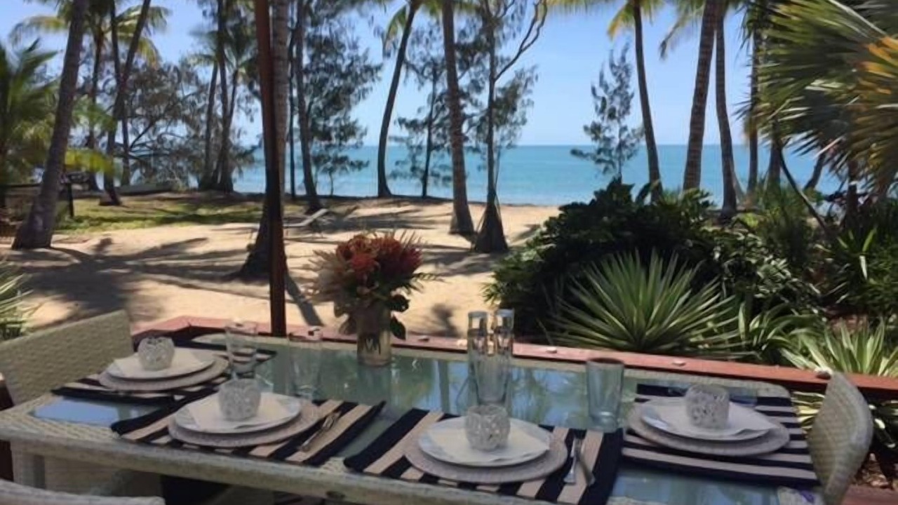 Photo of Outdoor in Oak Beach