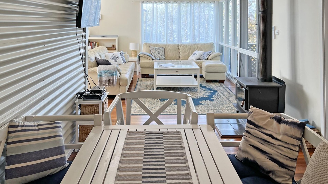 Photo of Livingroom in Ocean Beach