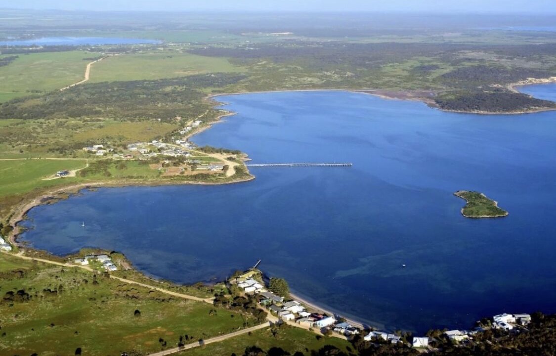 Photo of Outdoor in Mount Dutton Bay