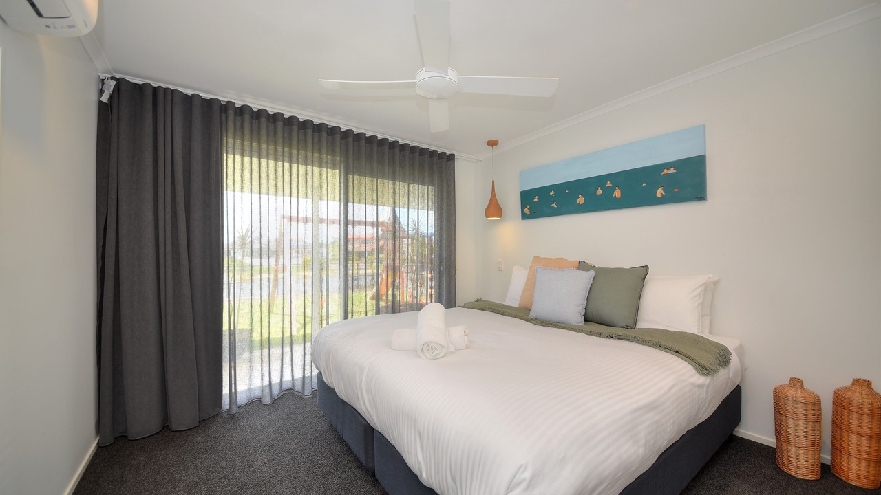 Photo of Bedroom in Mermaid Waters