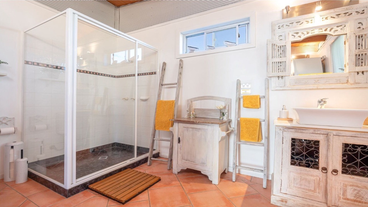 Photo of Bathroom in Currarong