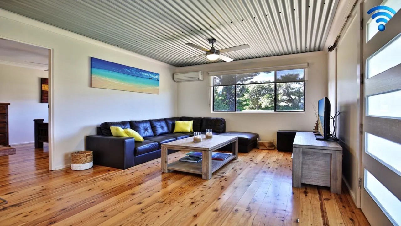 Photo of Livingroom in Currarong