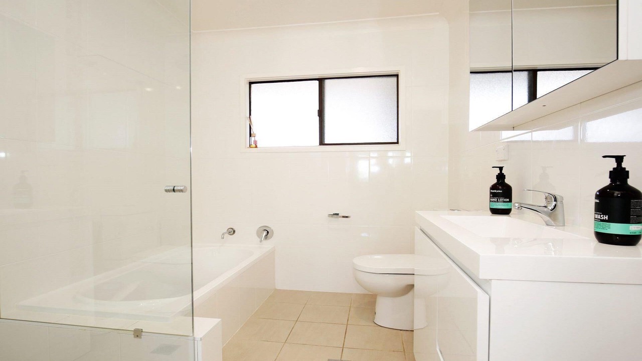 Photo of Bathroom in Currarong