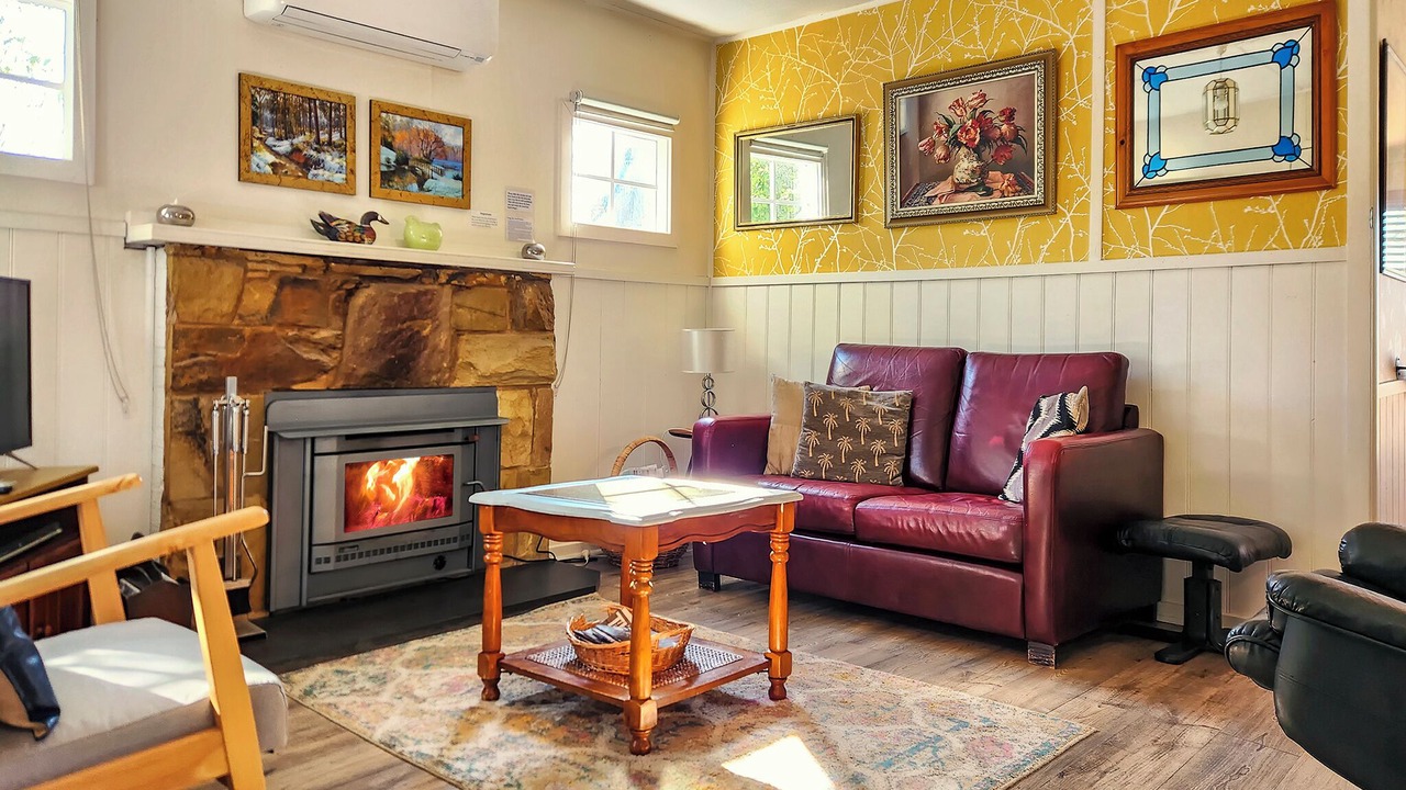 Photo of Livingroom in Hepburn Springs