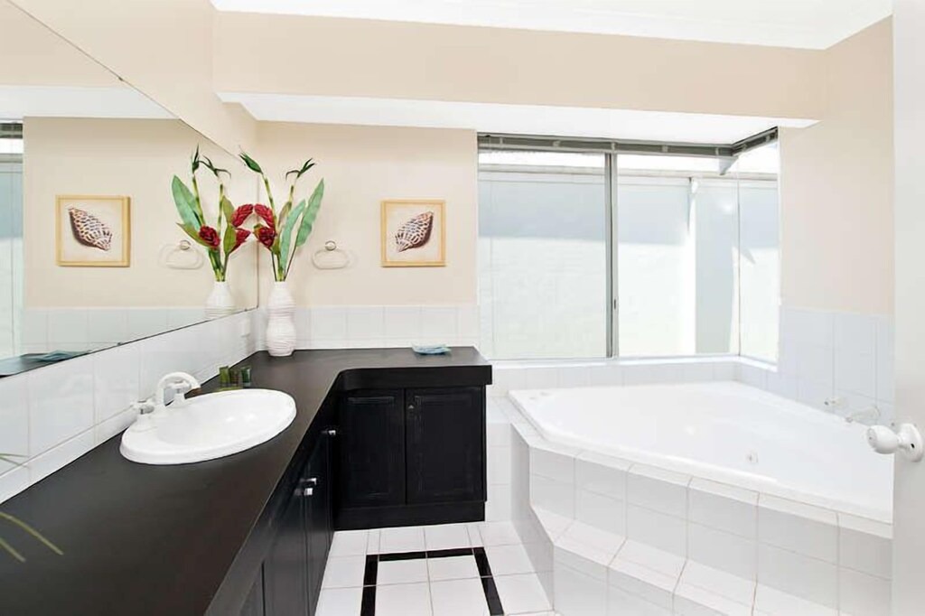Photo of Bathroom in Geographe