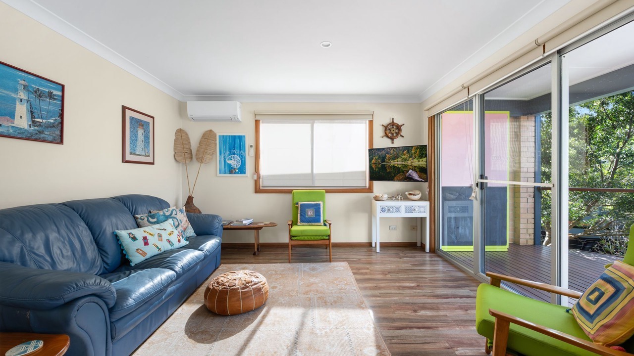 Photo of Livingroom in Vincentia