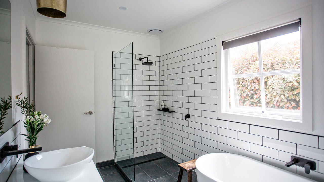 Photo of Bathroom in Woodend