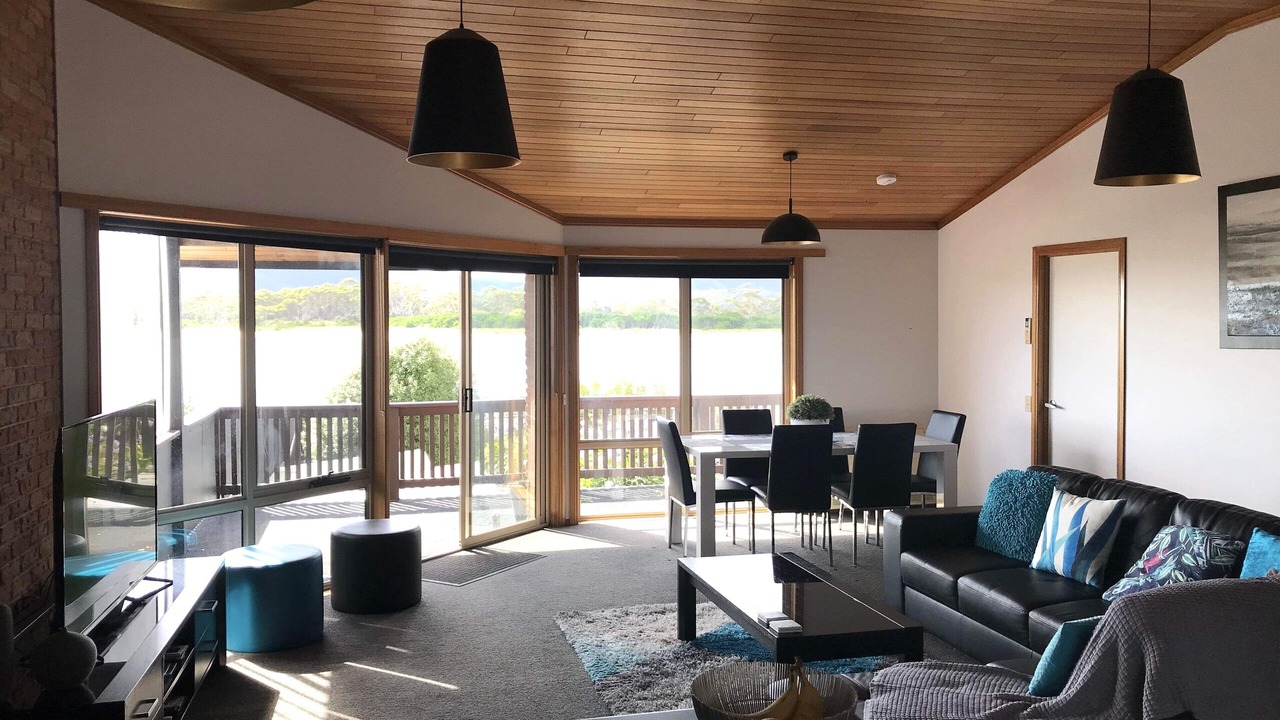 Photo of Livingroom in Hellyer