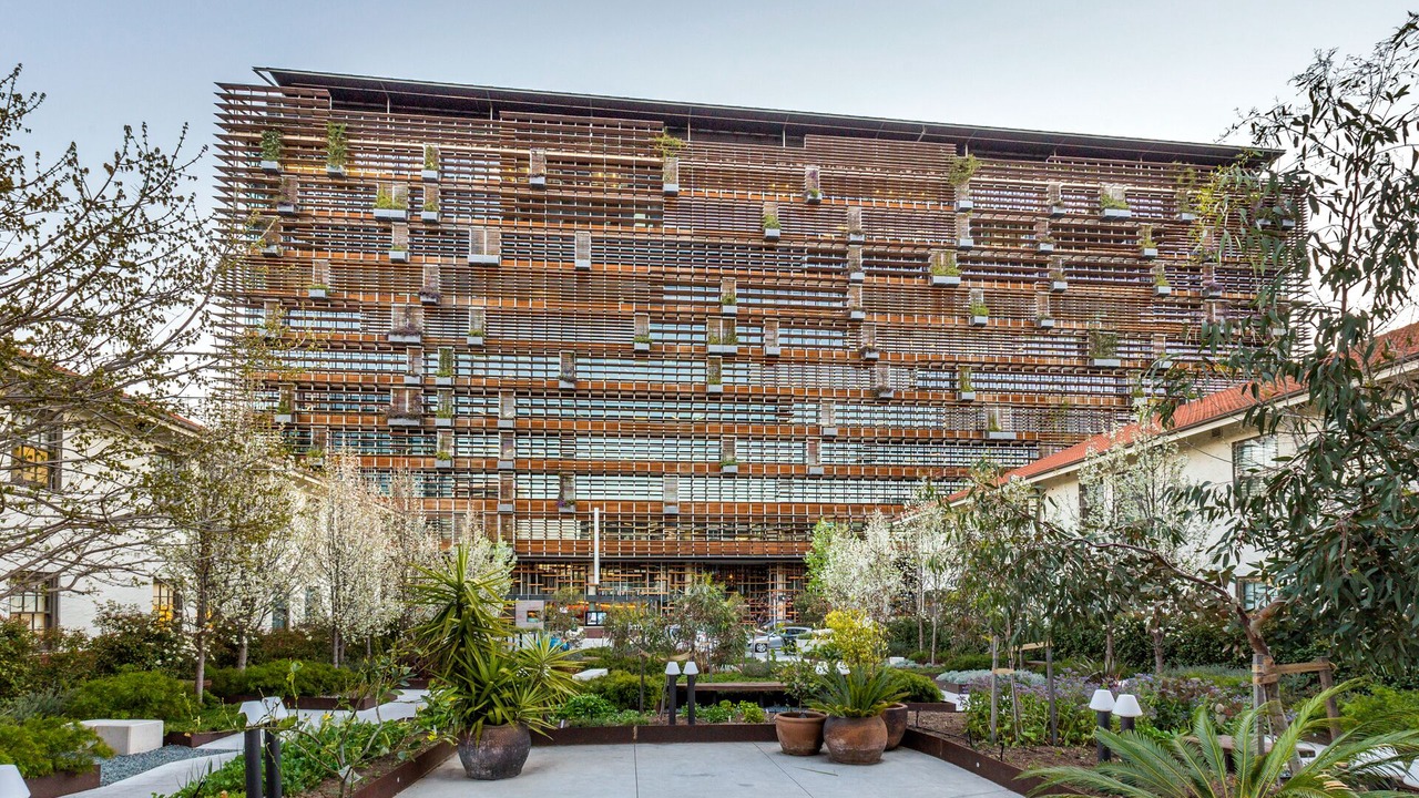 Photo of Outdoor in City West