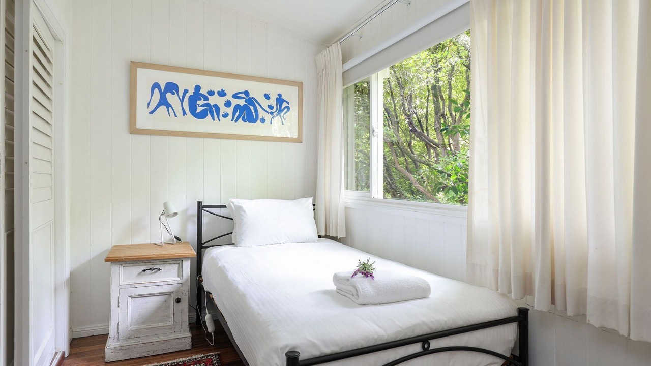 Photo of Bedroom in Blackheath