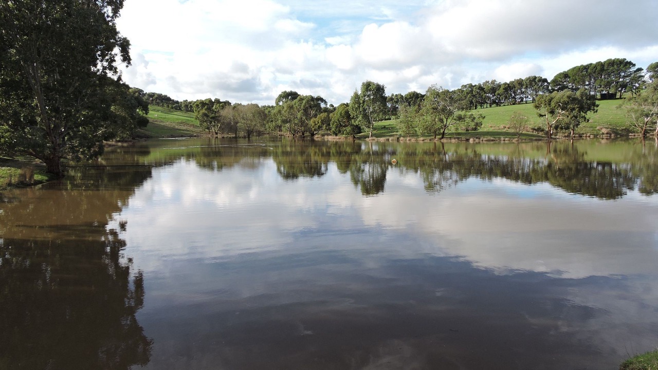 Photo of Outdoor in Pages Flat