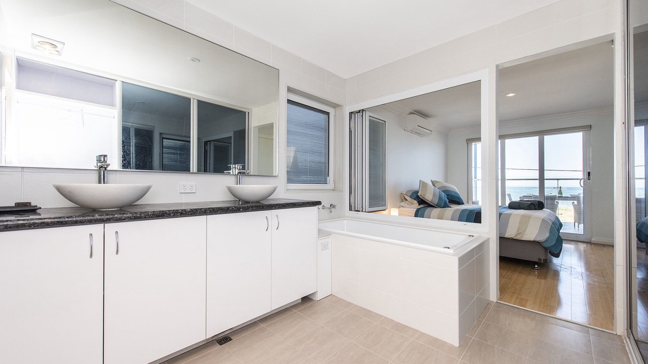 Photo of Bathroom in Lancelin