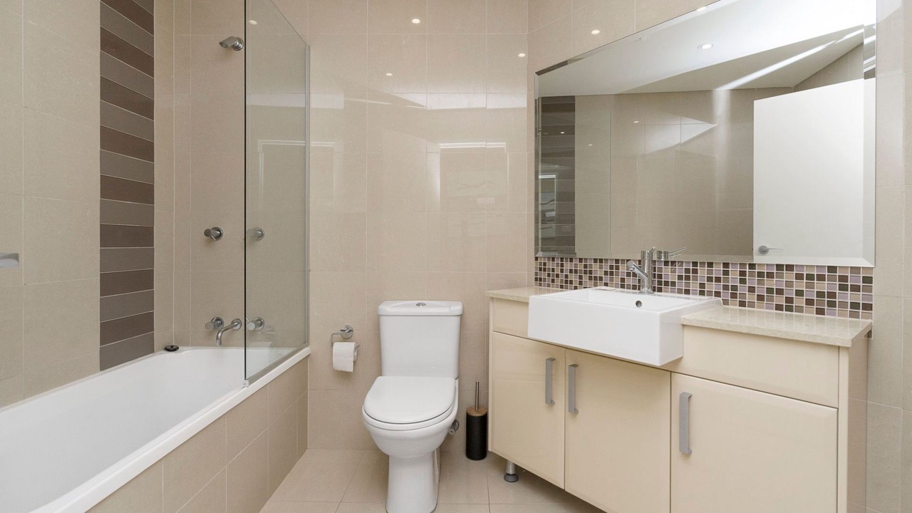 Photo of Bathroom in The Entrance