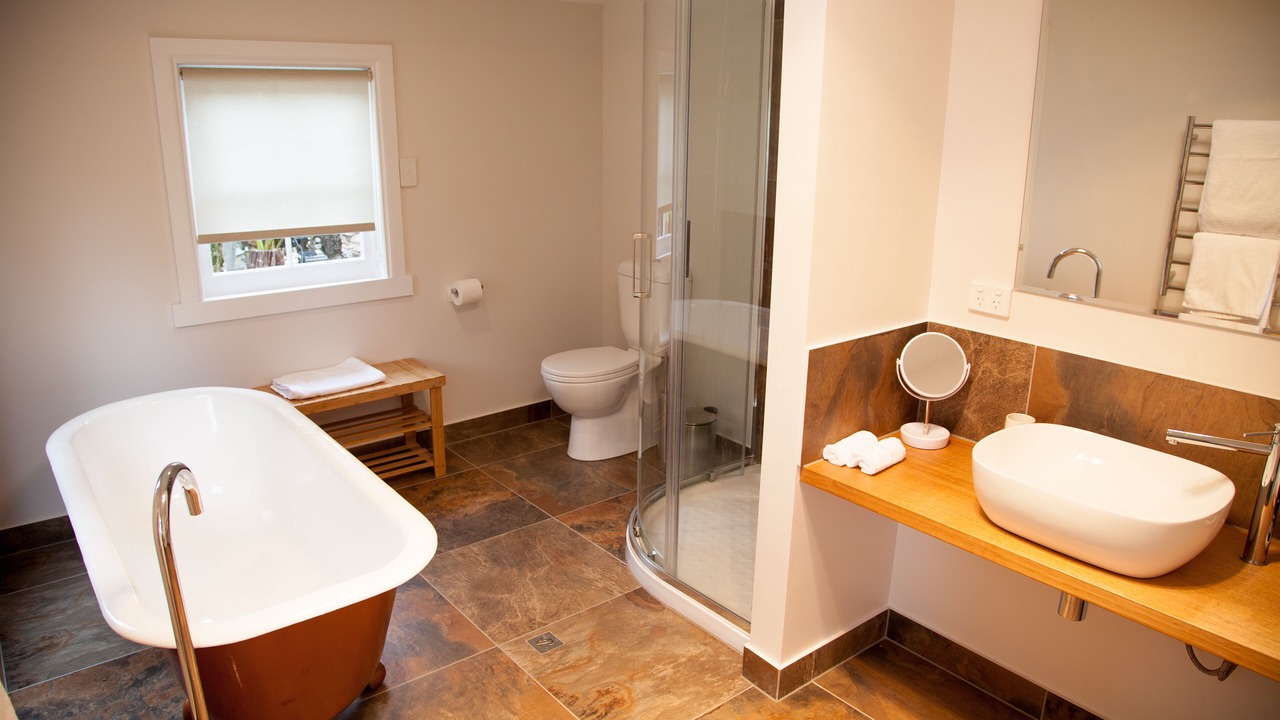 Photo of Bathroom in Highcroft