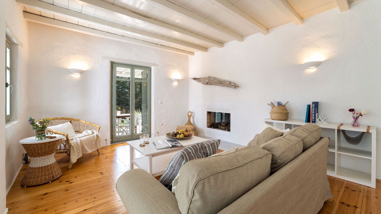 Photo of Livingroom in Drios