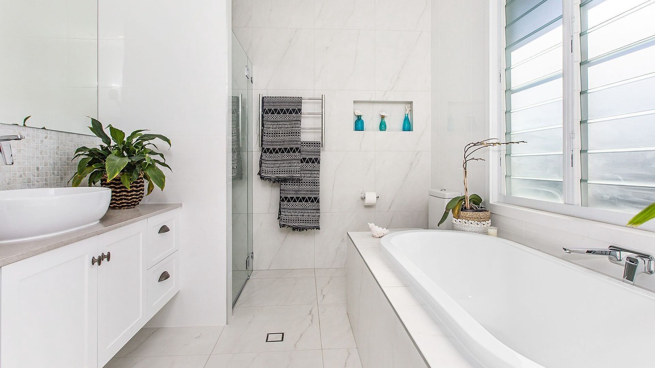 Photo of Bathroom in Casuarina
