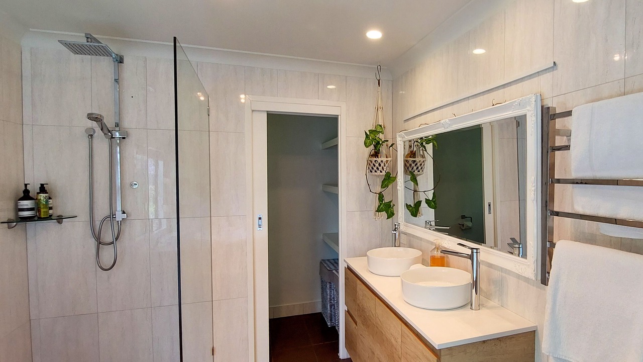 Photo of Bathroom in Wongawallan