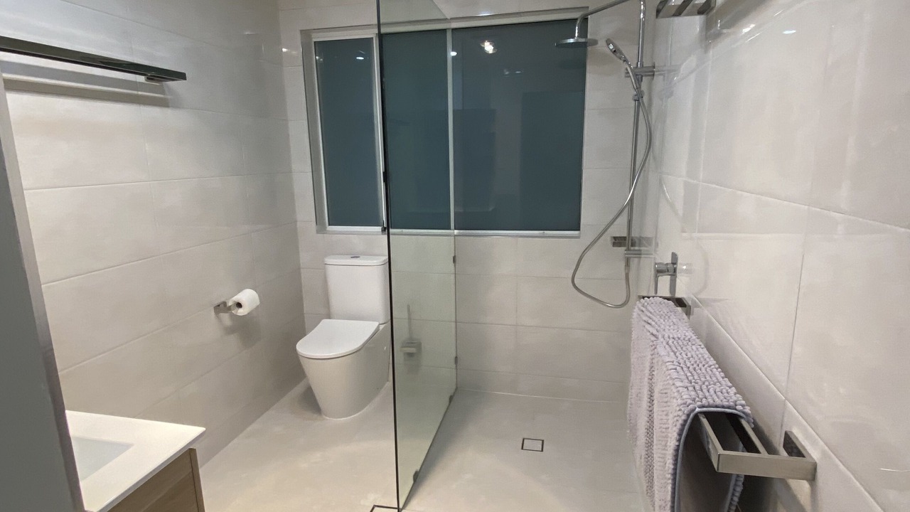Photo of Bathroom in Dudley Park