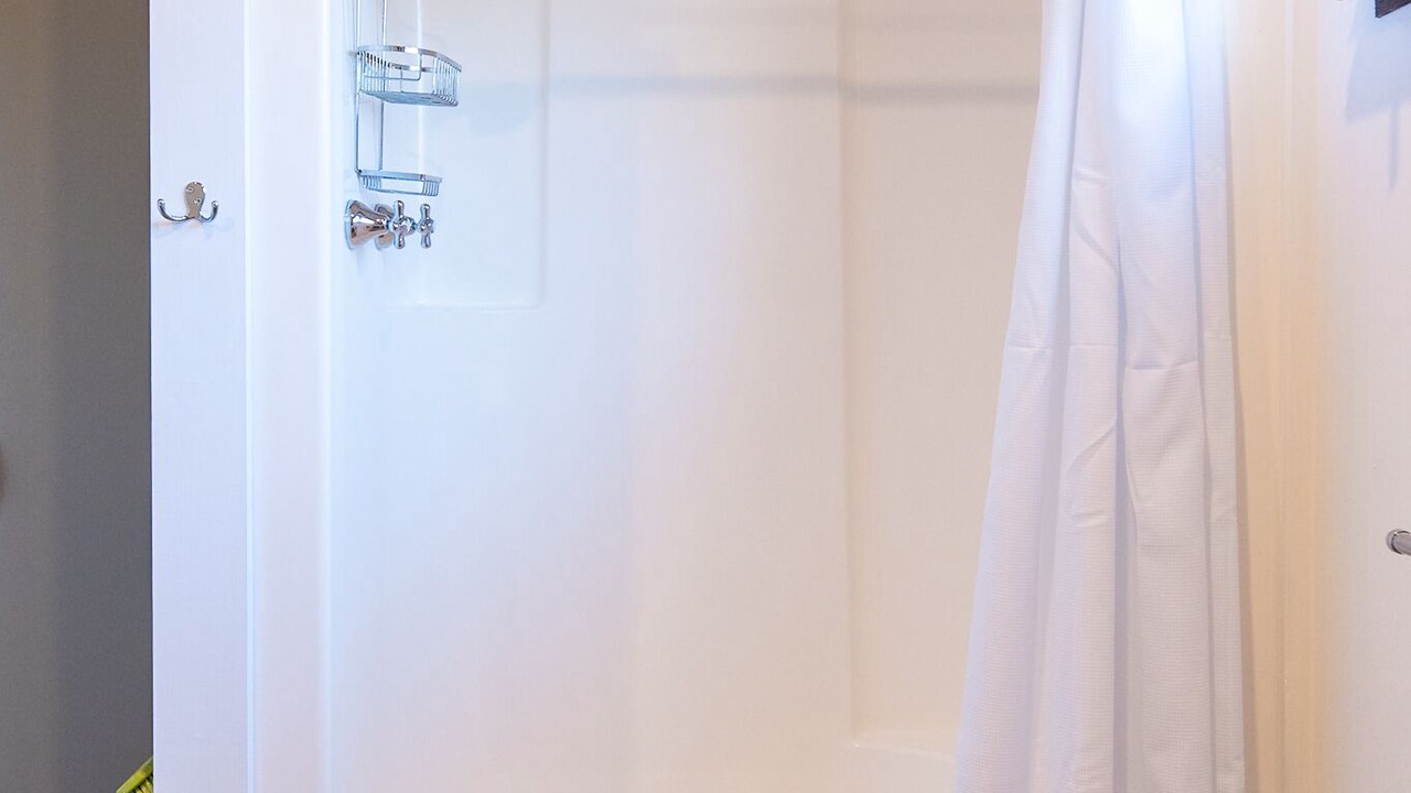 Photo of Bathroom in Boorolite
