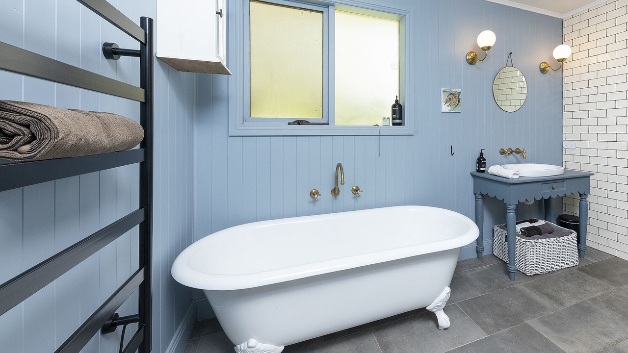 Photo of Bathroom in Coomba Bay