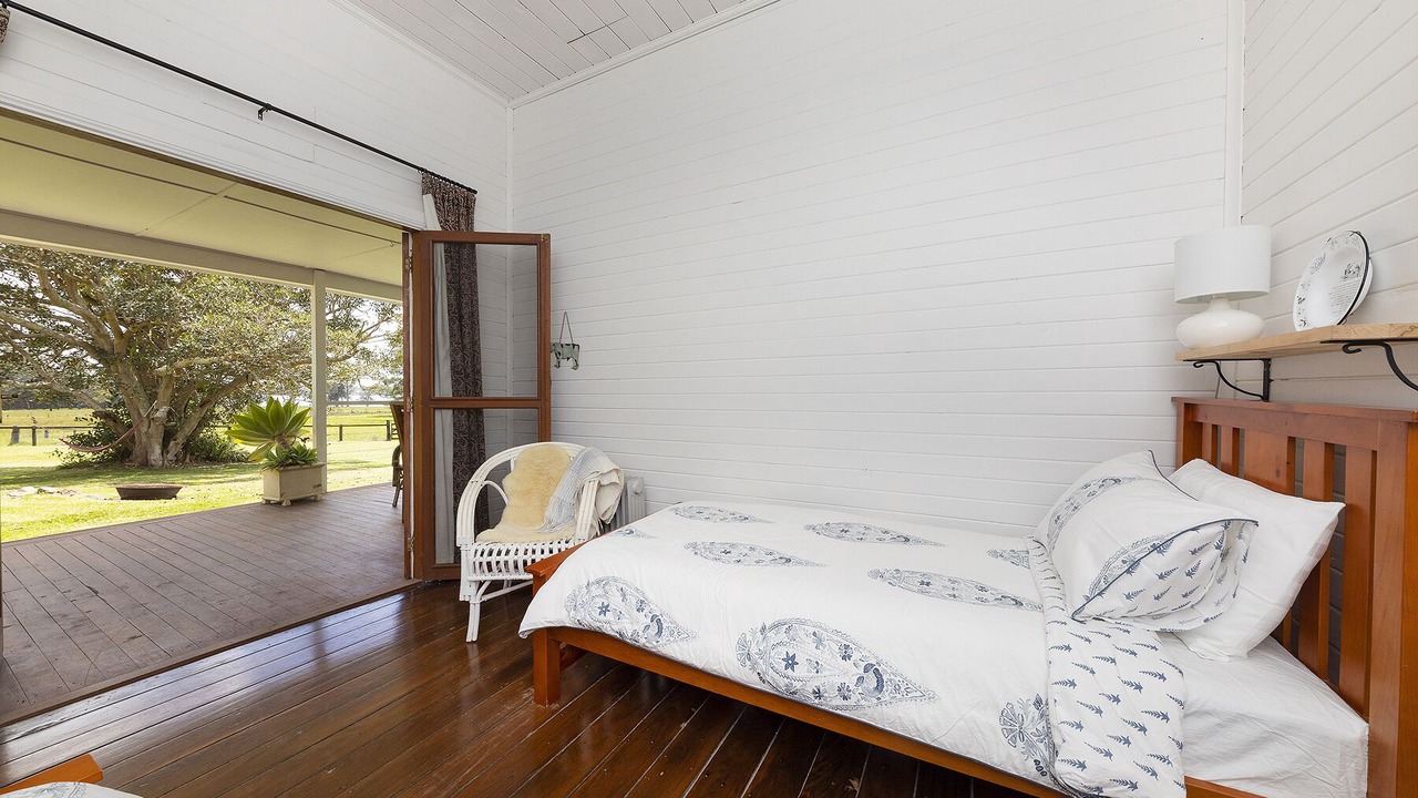 Photo of Bedroom in Coomba Bay