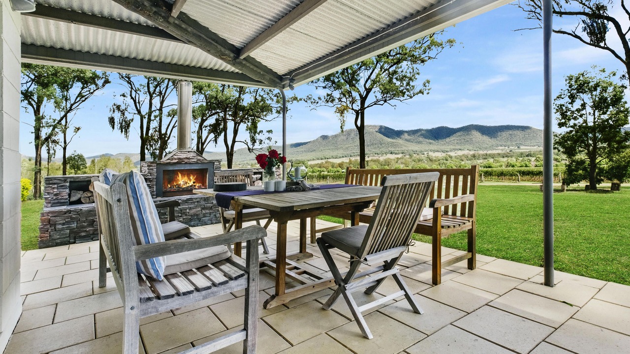 Photo of Outdoor in Broke