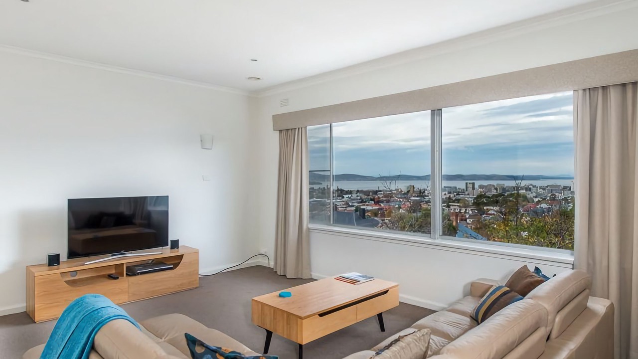 Photo of Livingroom in Mount Stuart