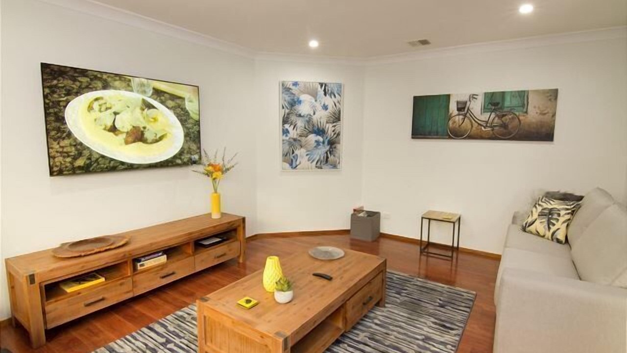 Photo of Livingroom in Bright