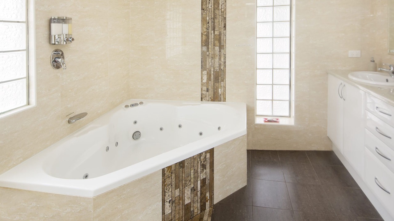 Photo of Bathroom in Lake Crackenback