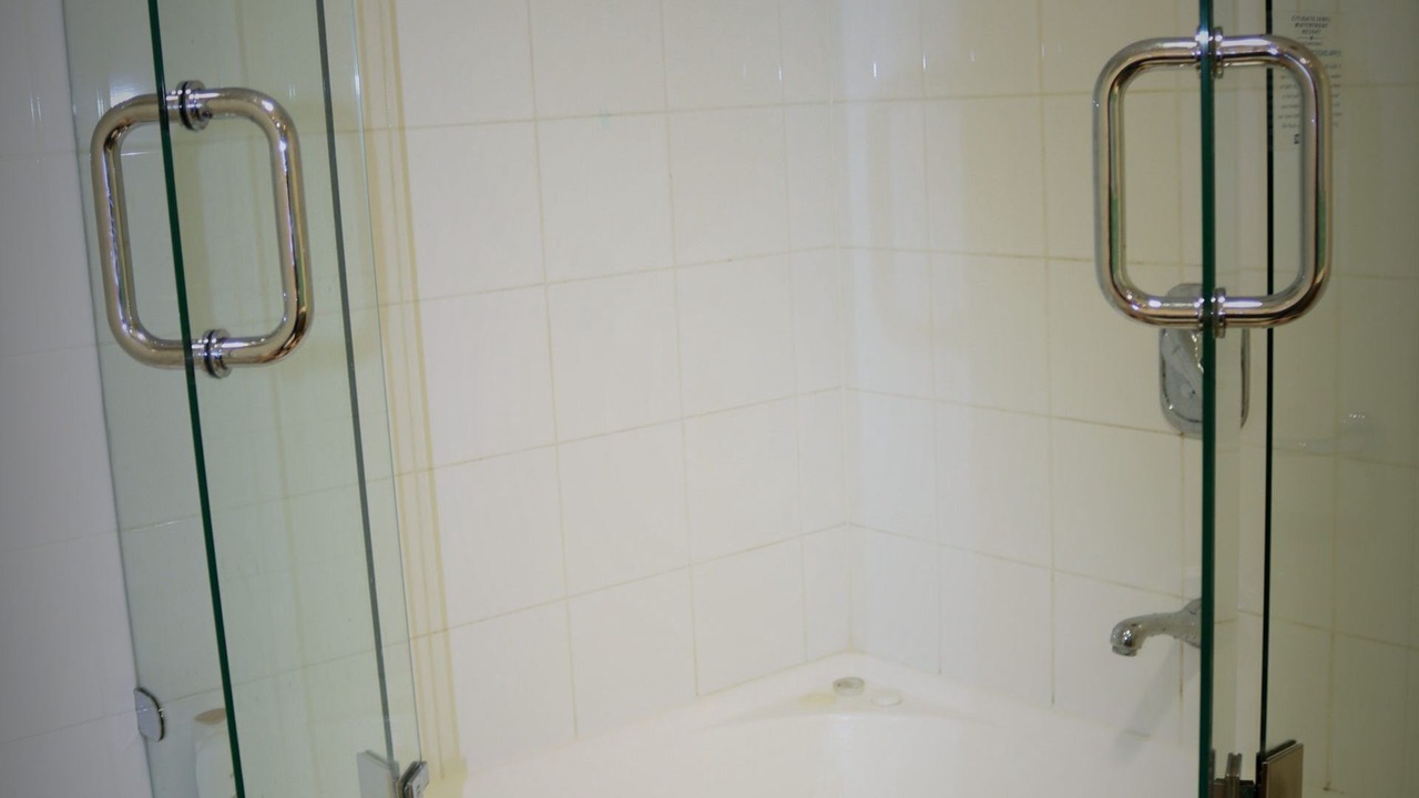 Photo of Bathroom in The Entrance