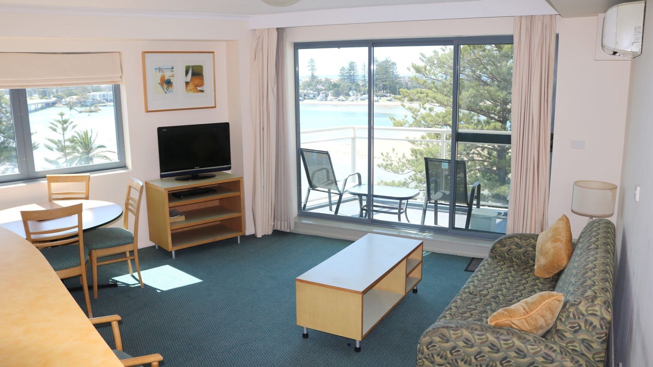 Photo of Livingroom in The Entrance