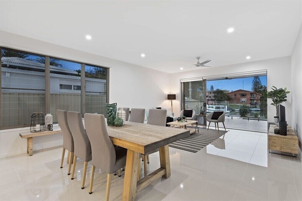 Photo of Others in Surfers Paradise