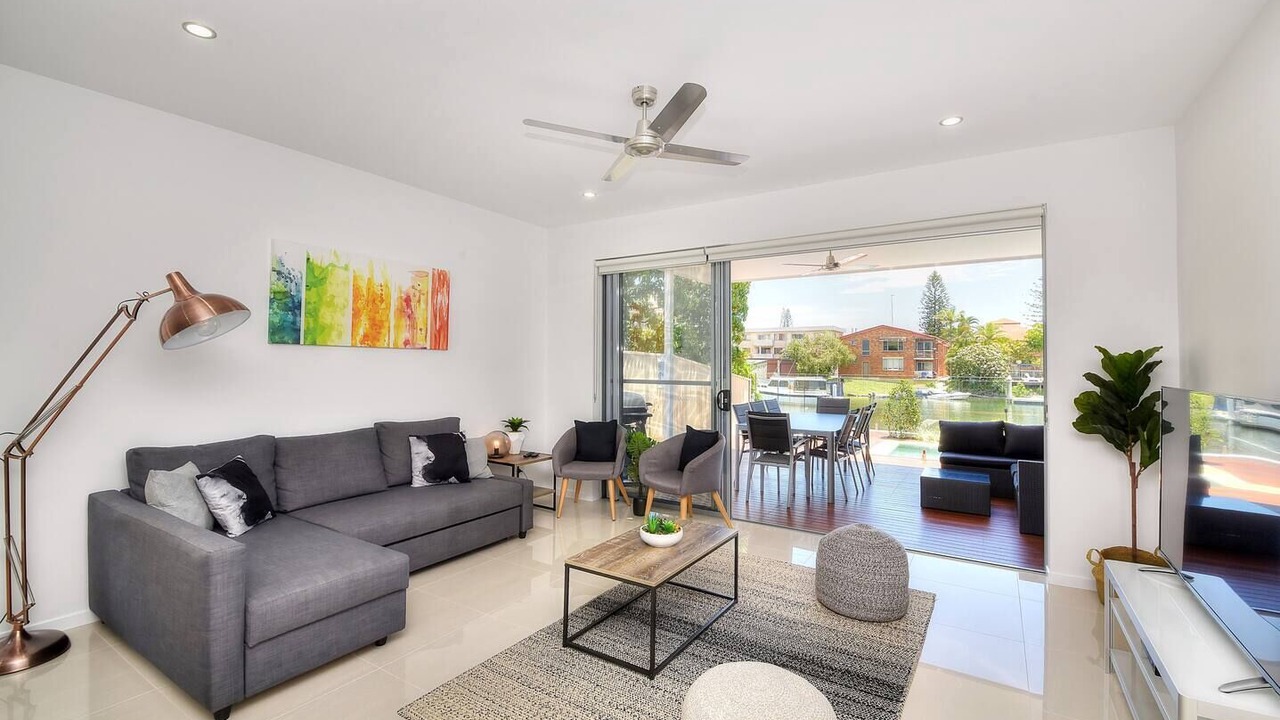 Photo of Livingroom in Surfers Paradise