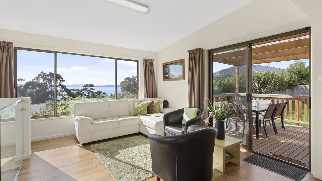 Photo of Livingroom in Blackmans Bay