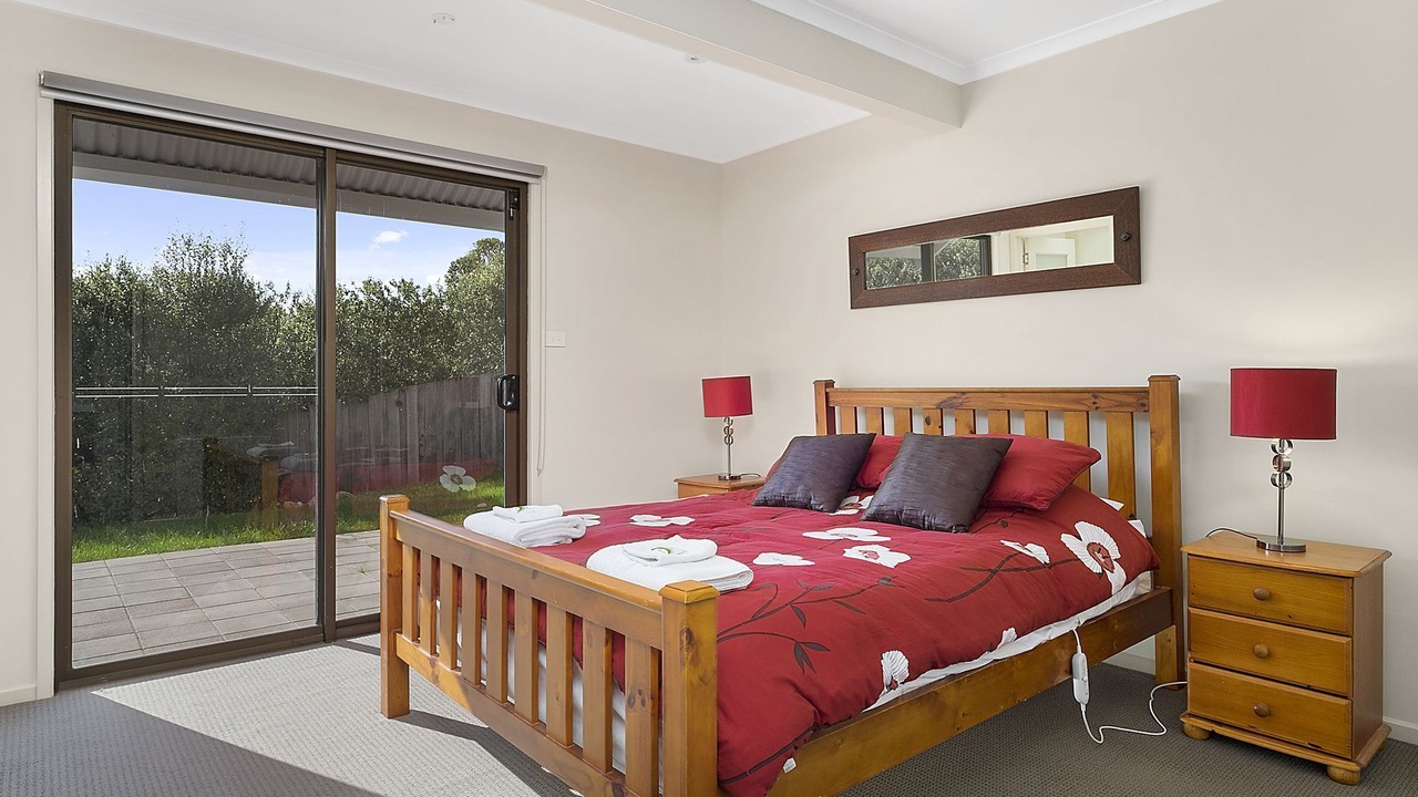 Photo of Bedroom in Blackmans Bay