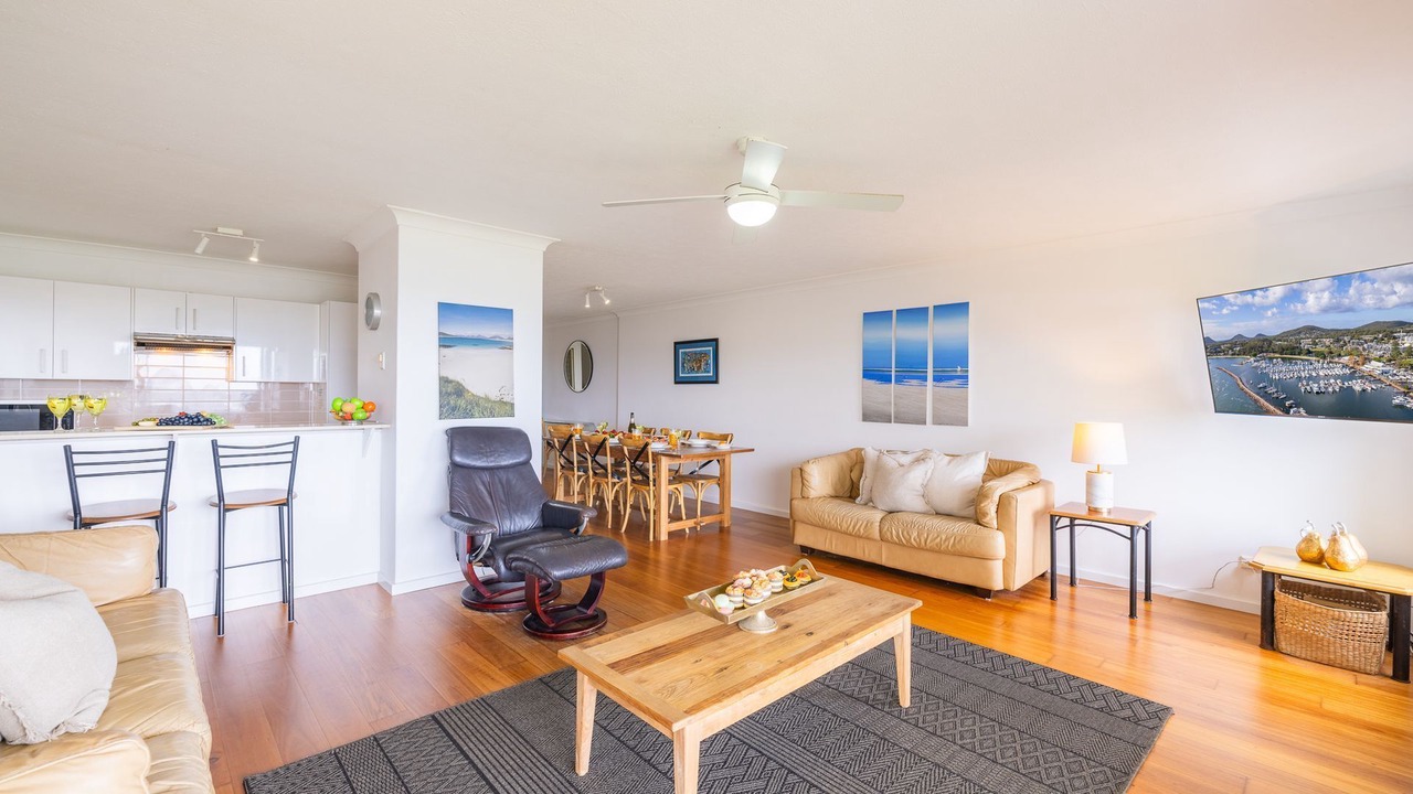 Photo of Livingroom in Soldiers Point