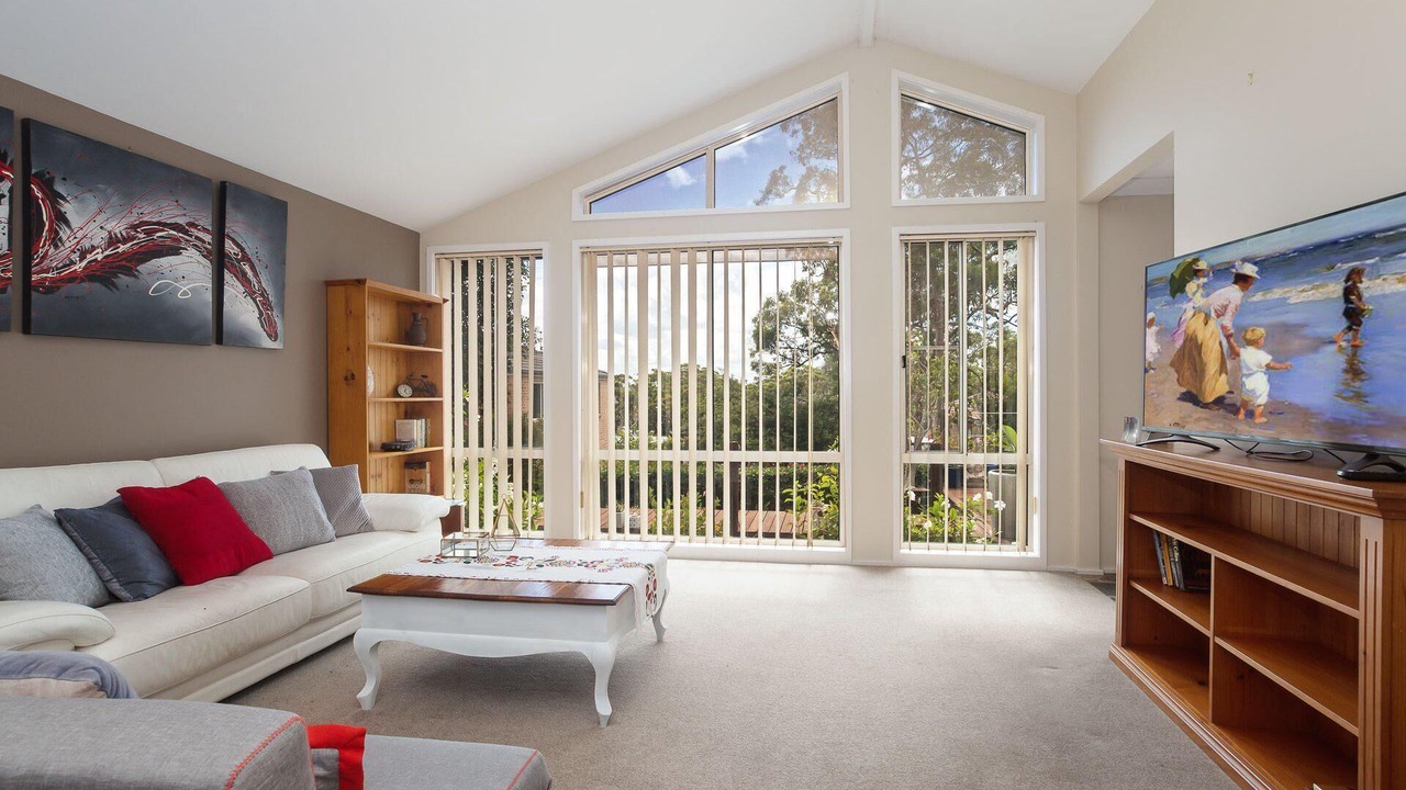 Photo of Livingroom in Corlette