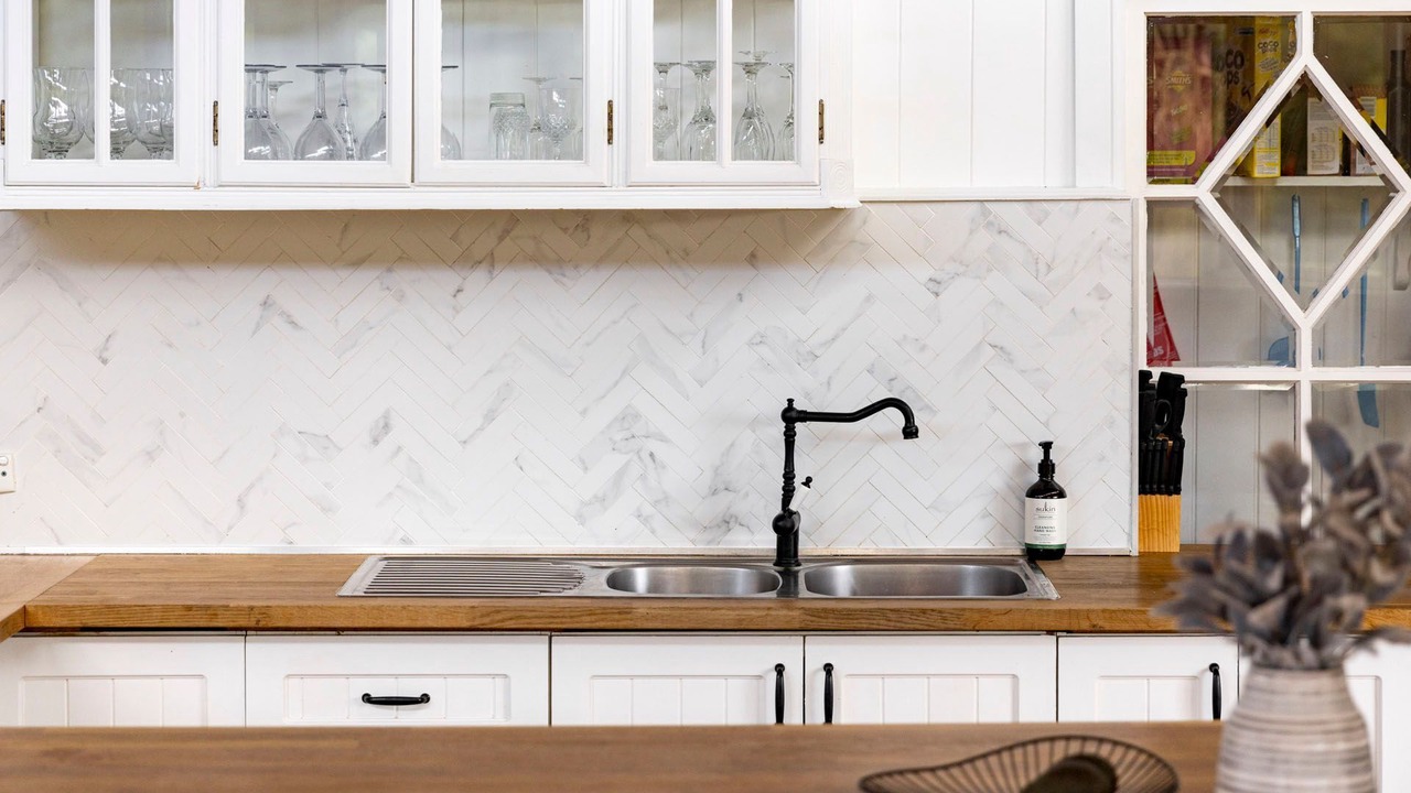 Photo of Kitchen in Eungai Rail