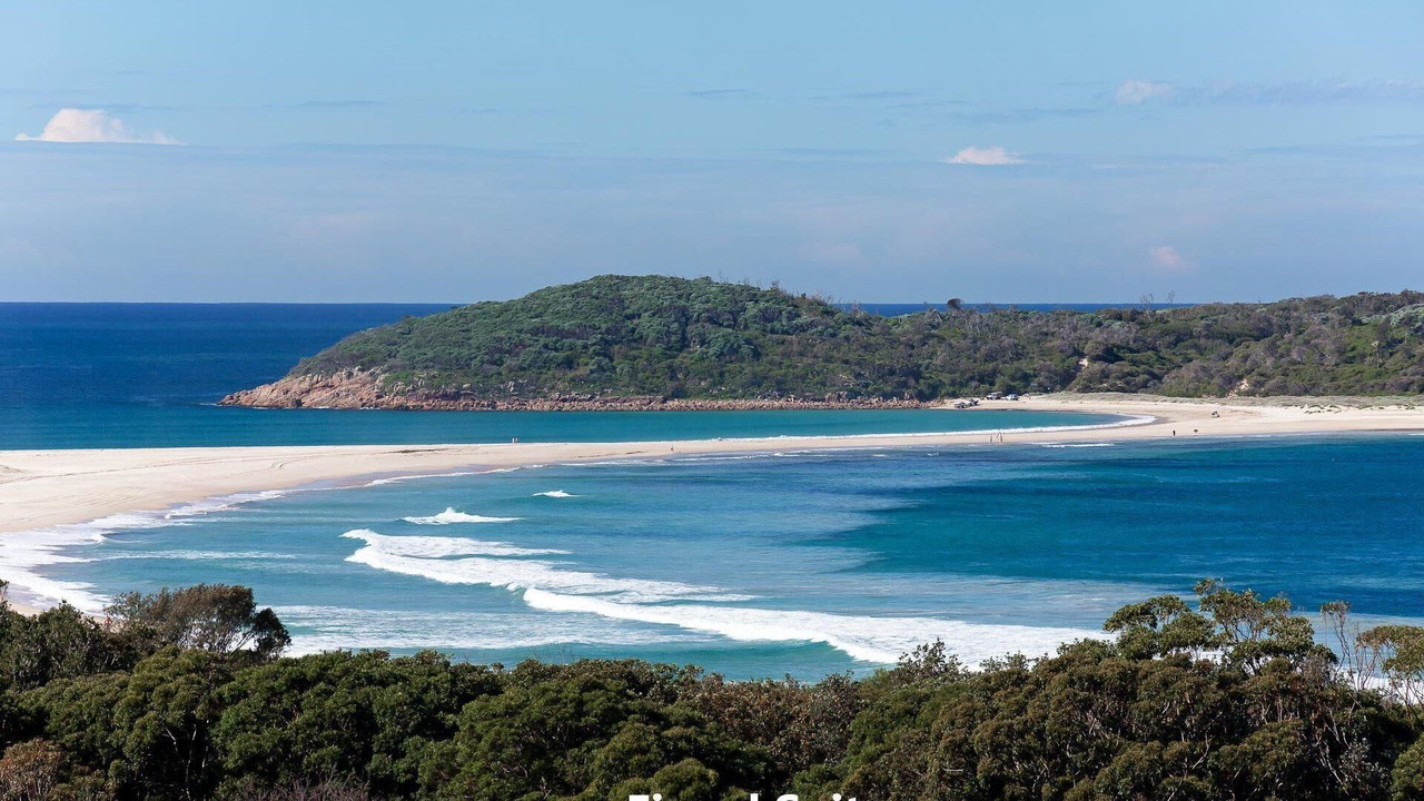Photo of Others in Fingal Bay
