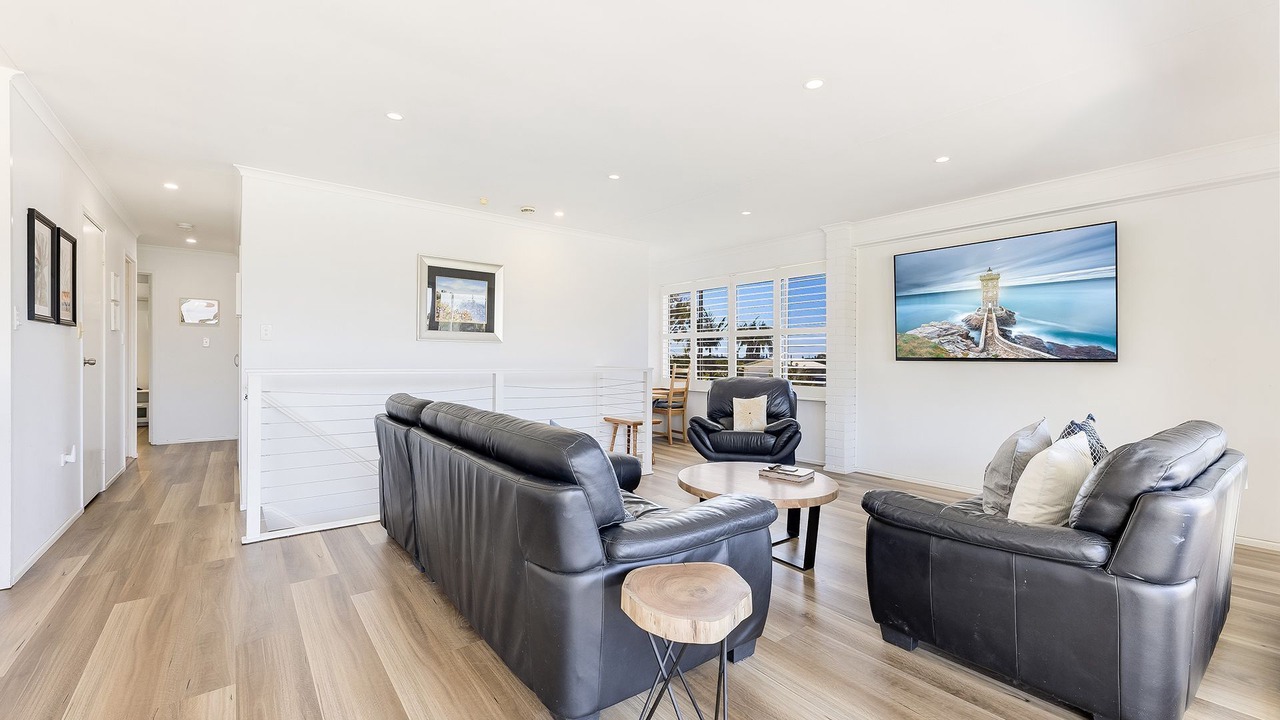 Photo of Livingroom in Battery Hill