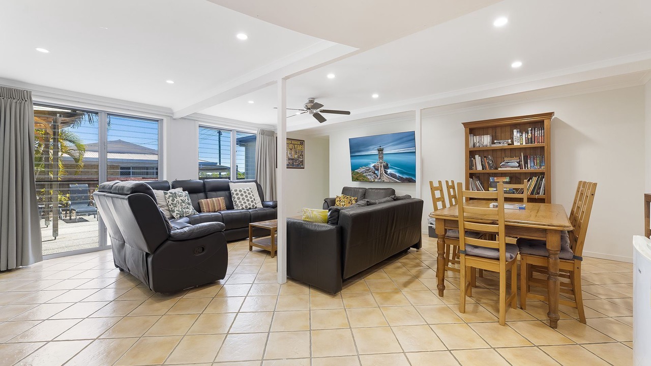 Photo of Livingroom in Battery Hill