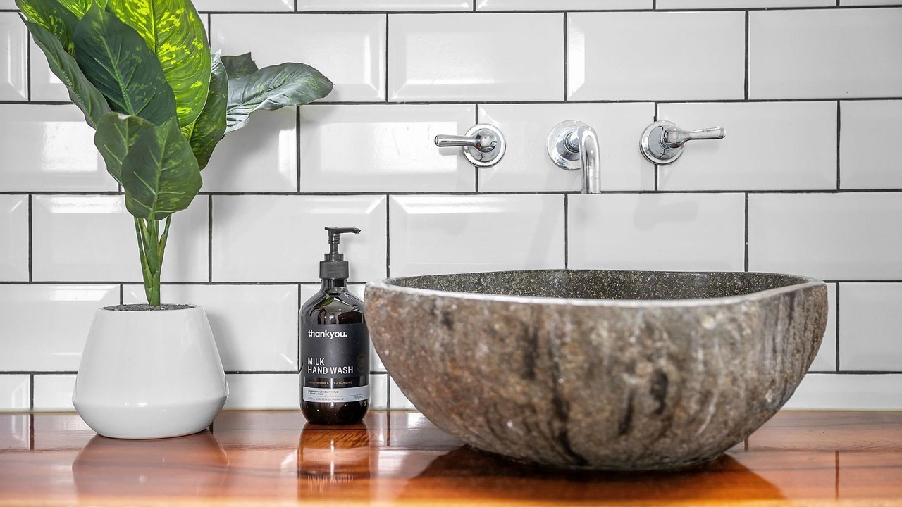 Photo of Bathroom in Lorne