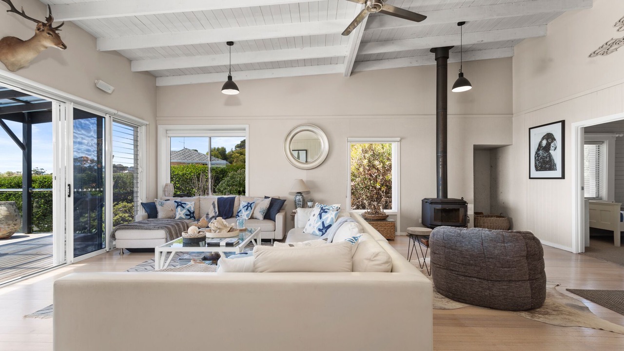 Photo of Livingroom in Binalong Bay