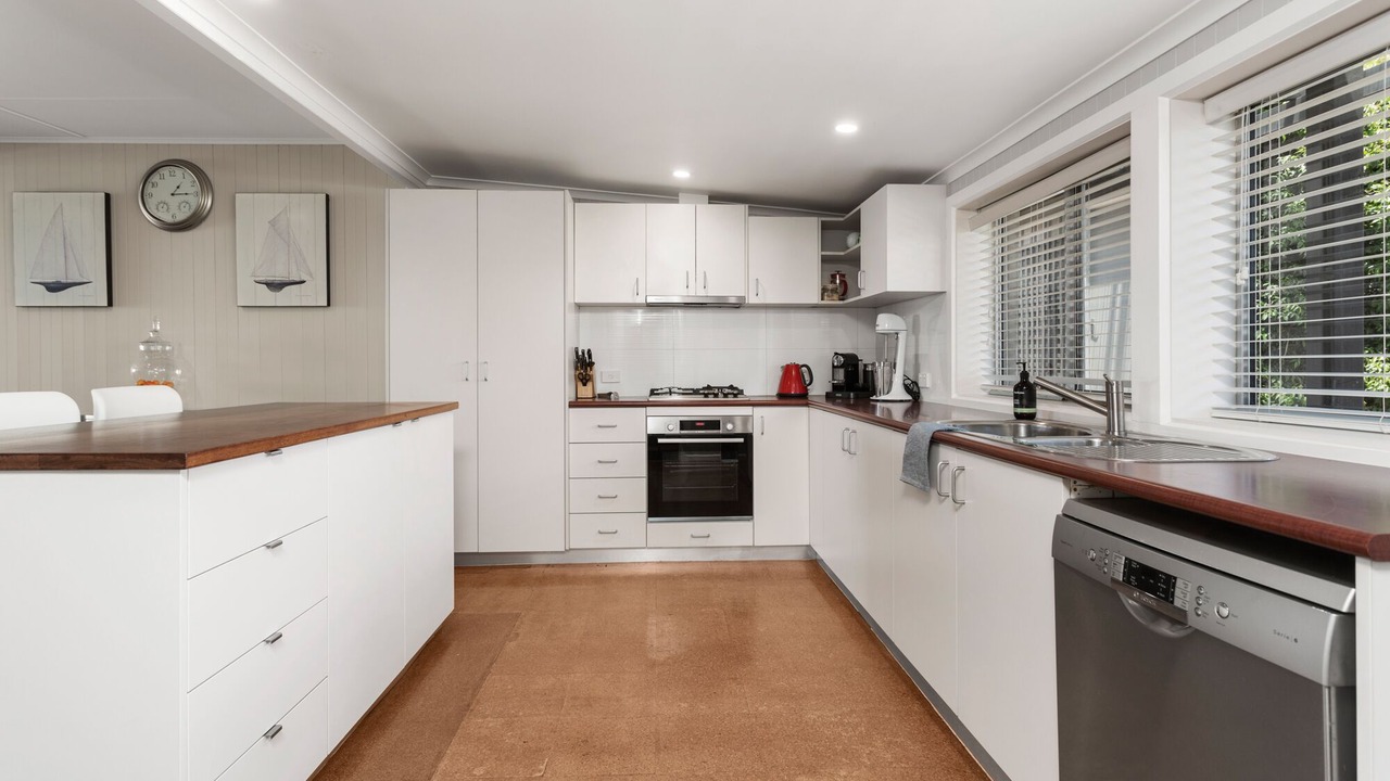 Photo of Kitchen in Binalong Bay