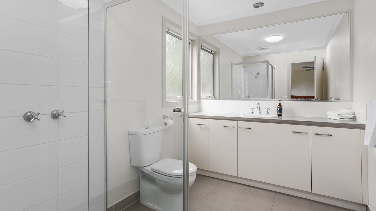 Photo of Bathroom in Apollo Bay