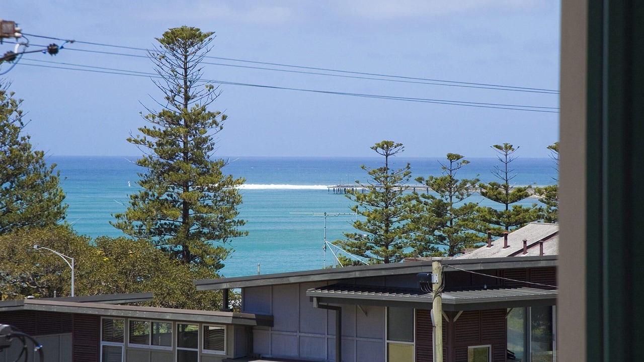 Photo of Others in Lorne