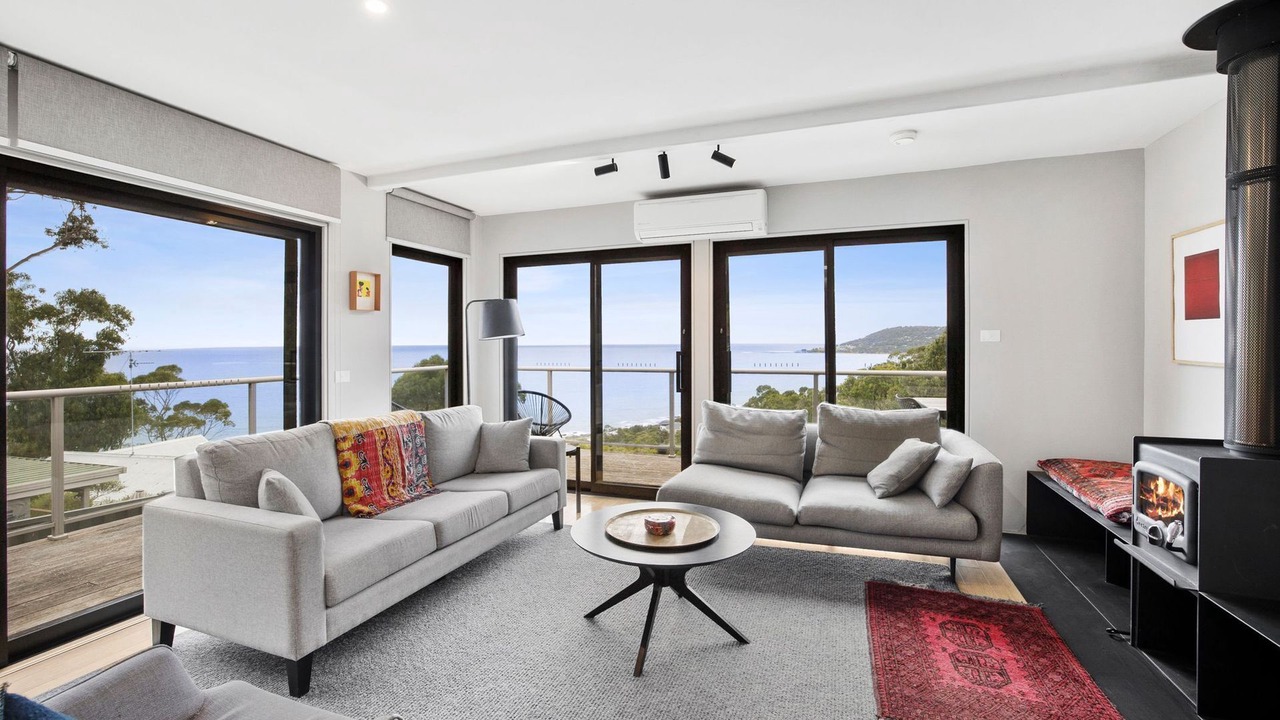 Photo of Livingroom in Lorne