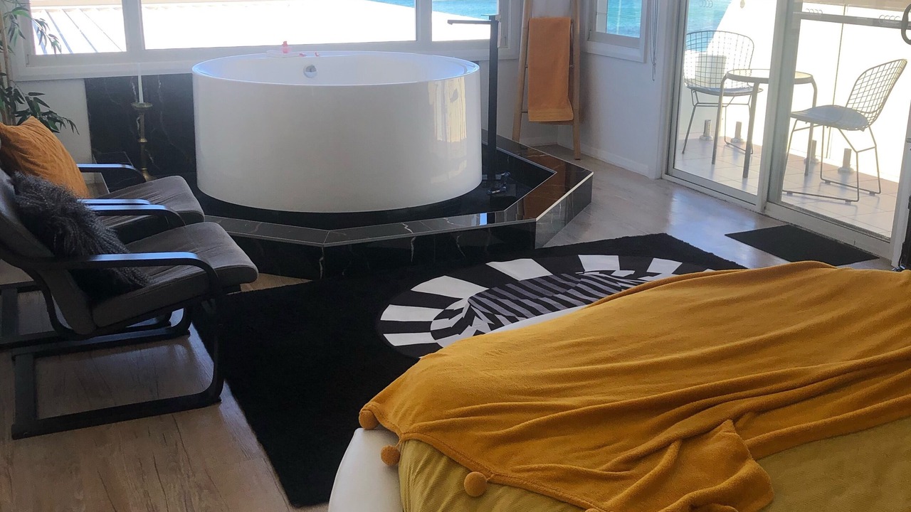 Photo of Bedroom in Mollymook Beach