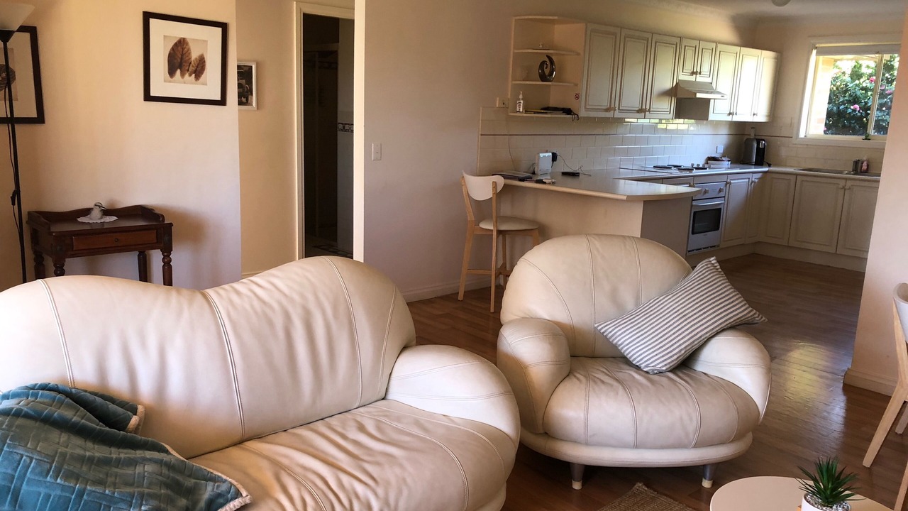 Photo of Livingroom in Milton